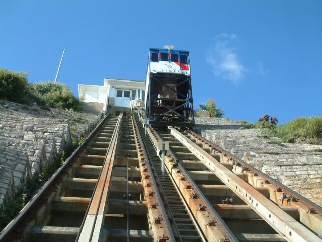 Bournemouth_West_Cliff_Railway